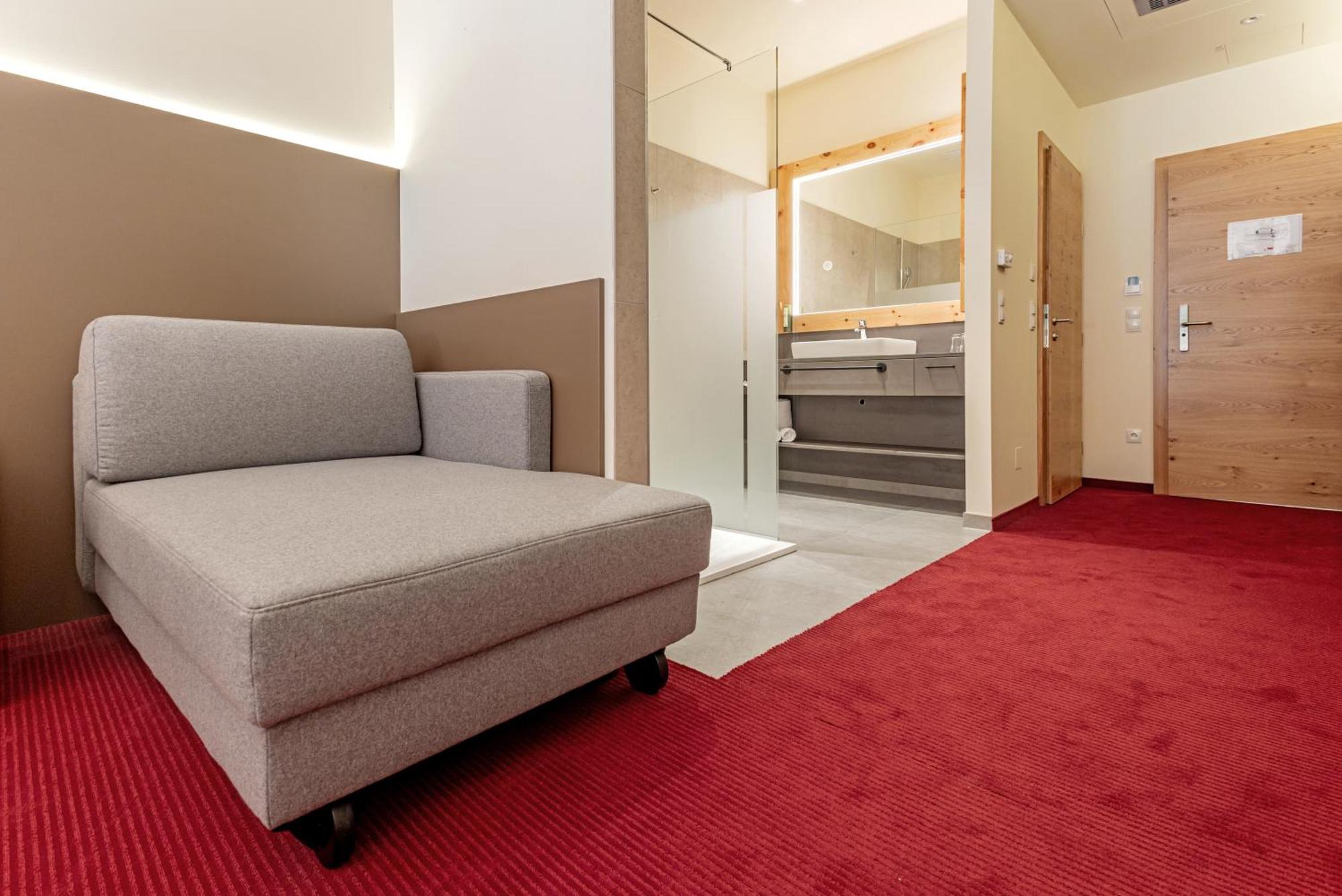 Genuss- Und Wellnesshotel Puchas 库克米恩 外观 照片